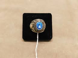 Lot - Gents Penn Morton College Ring