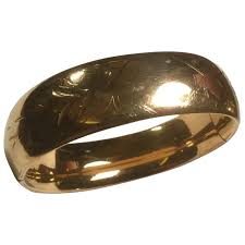 Awesome 12K Gold Filled Etched Hinged Engagement Bangle Bracelet No . For Sale at Ruby Lane
