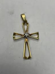 18kt Gold Cross With Diamond Center Stone | eBay