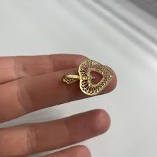 Vtg. 14K Yellow Gold Dainty filigree Heart Pendant PRETTY