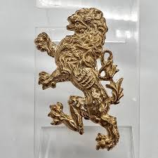 Brooch – Lion Rampant – Tomas the Lapidary's Jewelry