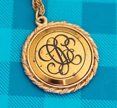 Vintage Circular Monogram Gold Tone Necklace 23 Inch - Z18 ...