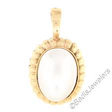 Vintage 14K Gold Oval Bezel Set Mabe Pearl w/ Scalloped ...