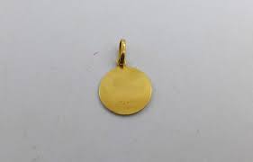 Mother Mary Round Pendant 16MM 750 18KT Yellow Gold | eBay