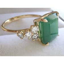 Handcrafted 18K Yellow Gold Emerald Diamond Ring – Perfect Gift for Wo – Unique Engagement Rings with Free Shipping