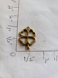 Clover shamrock charms good luck lucky St Patrick 4 leaf #8 ...