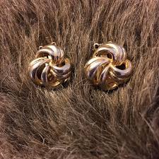 Vintage 70s gold tone bow clip on earrings - pre-owned---good · Whatnot: Shop, Sell, Connect