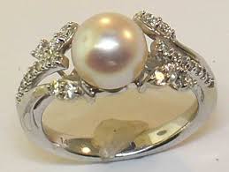 14K WHITE GOLD - PEARL (7MM) + DIAMOND (.25Ct) RING / SIZE ...