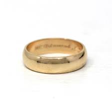 Vintage Wedding Band - Retro 14k Yellow Gold Engraved "JSB ...