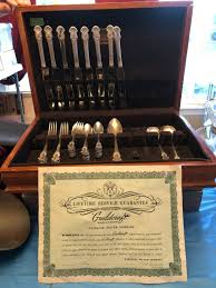 Guildcraft Silverplated flatware, 8-5 pc. place settings and ...