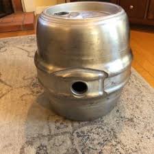 Schlitz Brewing Co 7.75 Gallon Brewing Keg (Vintage Beer Keg) for Sale in San Diego, CA - OfferUp