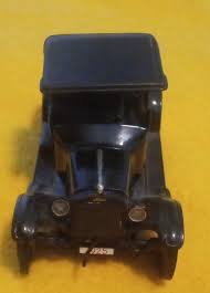 Ford model t 1925 model car about 4 and 1/4 | Mercari