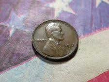 1922-D LINCOLN WHEAT CENT (SEMI-KEY DATE) - LOT H976 - For Sale, Buy Now Online - Item #915404