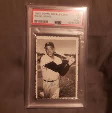 Signature | Other | 969 Willie Mays Signed Graded Picture ...