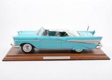 Sold at Auction: Danbury Mint 1:12 scale die cast model 1957 Chevrolet Bel Air Convertable,
