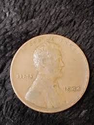 1944 Lincoln wheat penny no mint mark. One Cent Coin, Rim ...