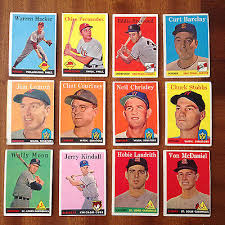1958 Topps baseball 12 card lot. Cubs Senators Giants ...