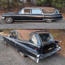 Cadillac limousine style Eureka side loader hearse 1961