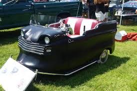 Last car in the Los Lobos Locos club display