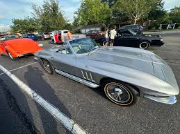 Car Meet Event in Jeffersonville Fishermans Wharf