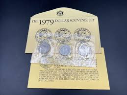 1979 3 Coin BU Set SBA Susan B Anthony Dollar Souvenir Yellow Envelope – Robinson's Coin Town
