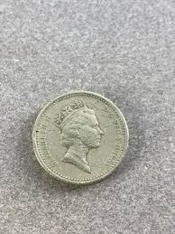 1985 D.G. REG F. D Queen Elizabeth II One Pound Coin ...