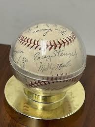 Most Players 58 Yankees auto baseball stamp ball or ...