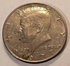 033 USA 1977-D Kennedy Half Dollar 50c AU Cond Mar on date ...
