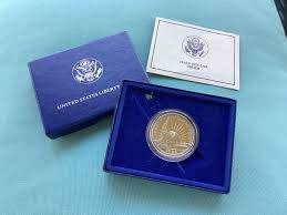 1986 LIBERTY PROOF HALF DOLLAR ELLIS ISLAND COIN ...