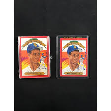 Sold at Auction: 37 1989 Donruss Ken Griffey Jr Rc Cards