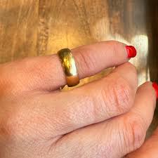 Wide 18k Gold Wedding Band from KMP – GSL