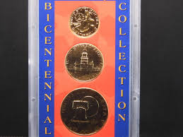 Sold at Auction: 24 Karat Gold Layered U.S. Bicentennial ...