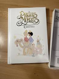 A Precious Moments Christmas Pre Owned Hardback | eBay