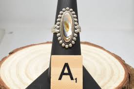 1970's Vintage Bell Trading Co. Oval-Shaped Abalone Shell Ring | Ruidoso Trading Post