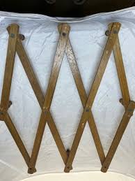 10 Peg Expandable Foldable Wooden Wall Hanger Coat Rack Hat ...