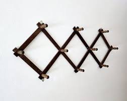 Wall Cup Rack Vintage Wood Accordion Hanging Rack Expandable ...