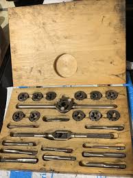 VINTAGE USED BLUE POINT TOOLS TAP & DIE SET, 1/4IN. - 1/2 IN ...