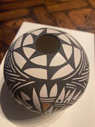 Vintage Native America ACOMA Indian HILDA ANTONIO Seed POT art | eBay