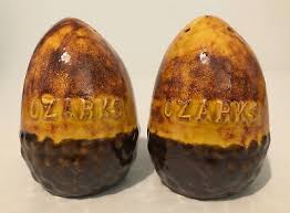 VINTAGE OZARKS ACORN CERAMIC SALT AND PEPPER SHAKERS 1970'S | eBay