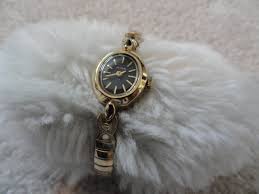 Acqua Wind Up Vintage Ladies Watch with a Stretch Band | eBay