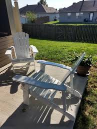 Sunnydaze Decor White Wood Frame Stationary Adirondack Chair ...