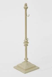 Tripar Adjustable Wreath Stand, Cream (17848) | eBay