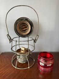 New York Central Lines (N.Y.C.L.) Adams & Westlake Brakeman's Lantern – SummerhillCuriosities