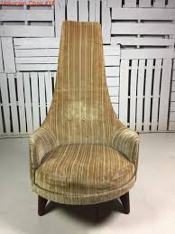 Unk. Chair #18 | website