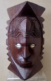 AFRICA SOLID WOOD CARVING w/ INLAID SHELL EYES Tribal Bust ...
