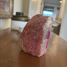 Pink and White Agate Stone Accents