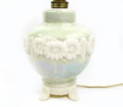 Vintage Aladdin Alacite Table Lamp: Green & Cream Daisies ...