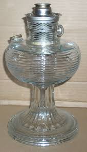 Aladdin Clear Beehive Kerosene Oil Lamp B-80, 1937-38 ...