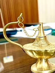Aladin The Genie Oil lamp - Brass Aladdin Lamp ...