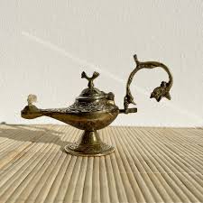 Antique Brass Aladdin Magic Genie Oil Lamp – ONHSI
